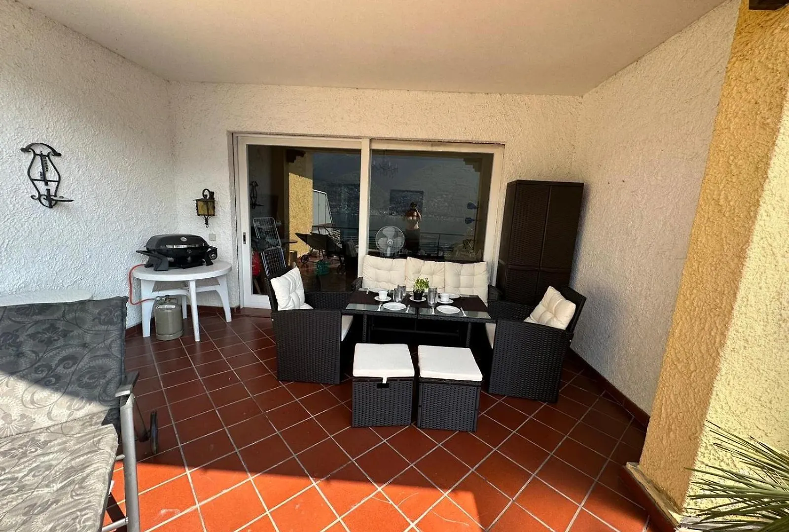 Lago Maggiore- Casa Roccia-Ferienwohnung In Pino Sulla Sponda Pino Lago Maggiore Apartment